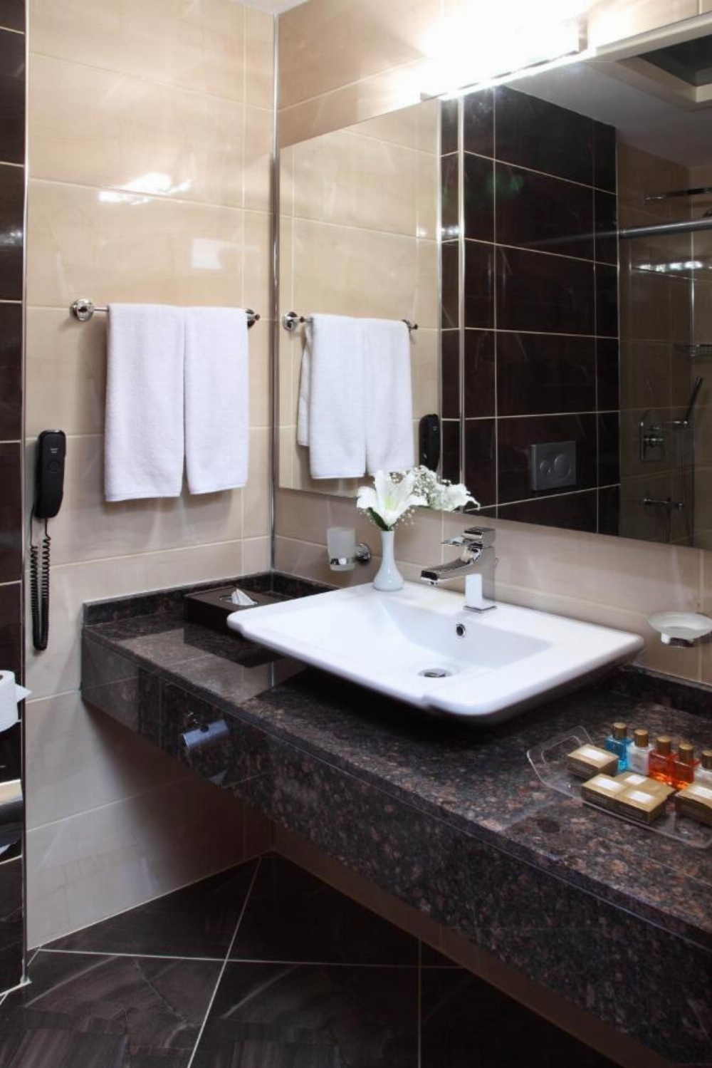 Hotel Senbayrak City Image 21